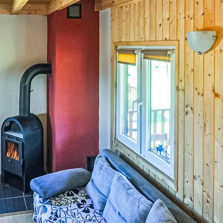 Hébergement de vacances 2 Bedroom Beautiful In *